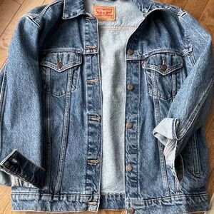 Levi’s Oversized 90’s Denim Jacket Blue Size XS Classic Trucker